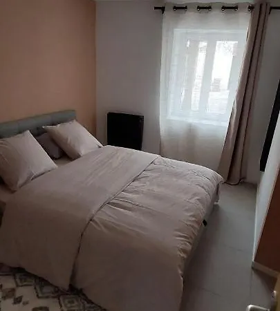 Au Milieu Des Sites Historiques Appartement Remoulins